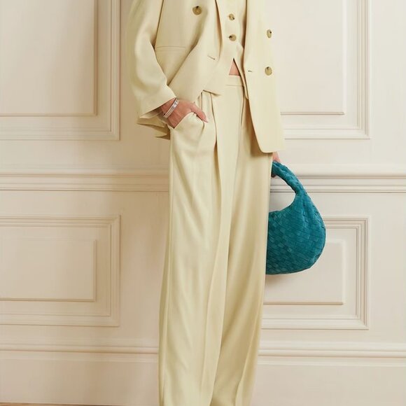 Vince Double-breasted Crepe Blazer (Size 0) - Picture 7 of 7